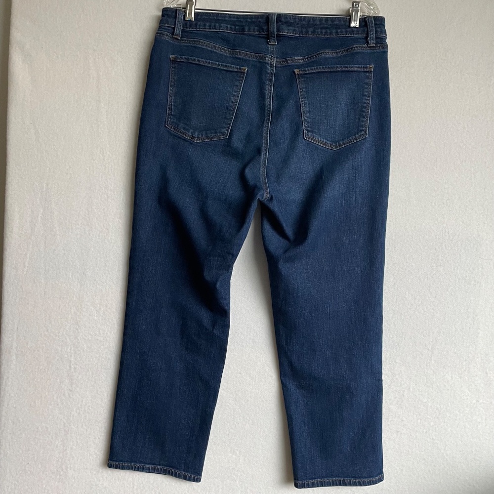 Talbots Straight Leg Cropped Cigarette Stovepipe Jeans in Medium Wash Size 14 - Picture 3 of 10